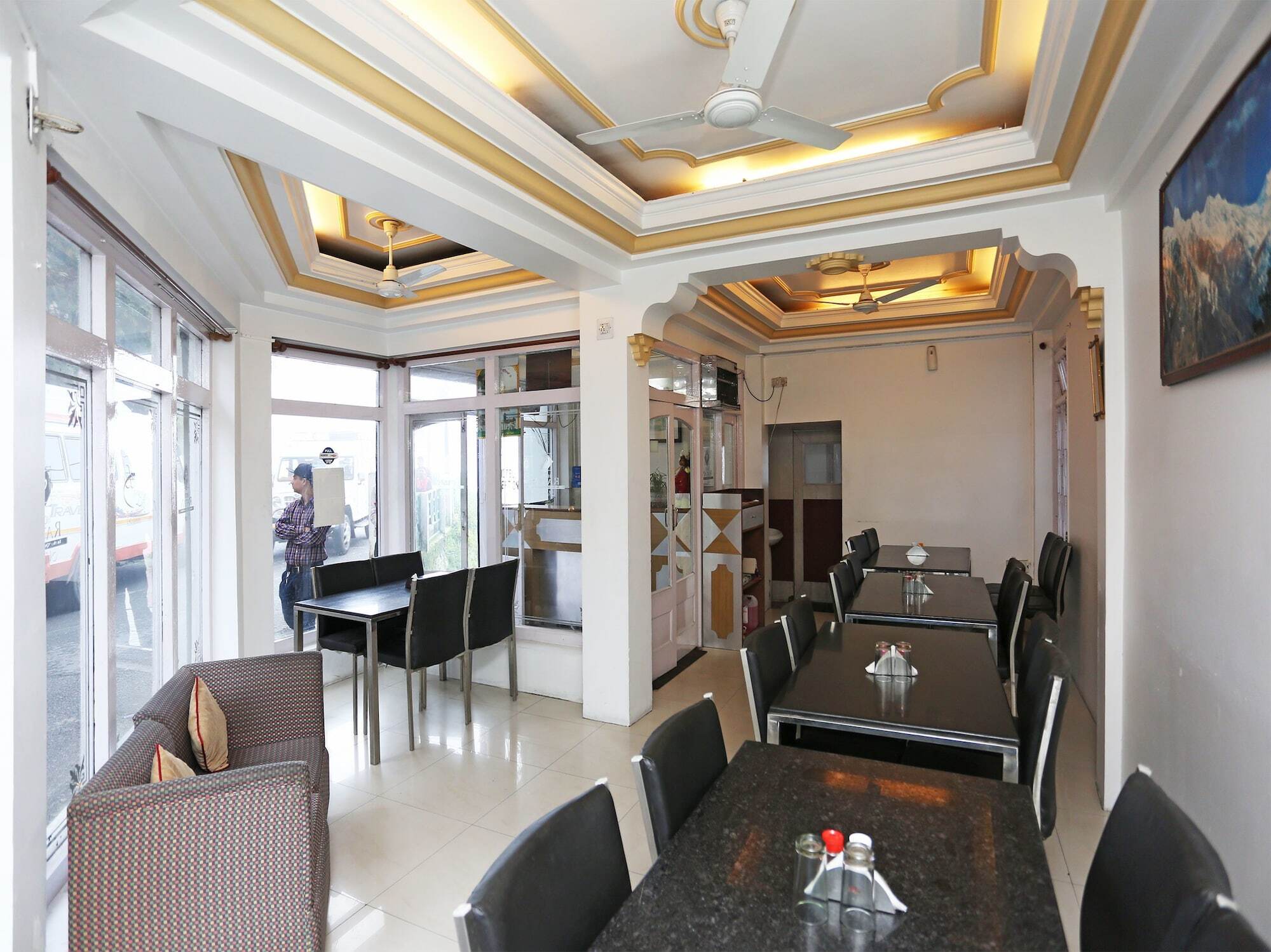 Hotel Ratan Ντεχραντούν Εξωτερικό φωτογραφία